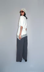 T-shirt avec Ourlet Asymétrique en Dentelle