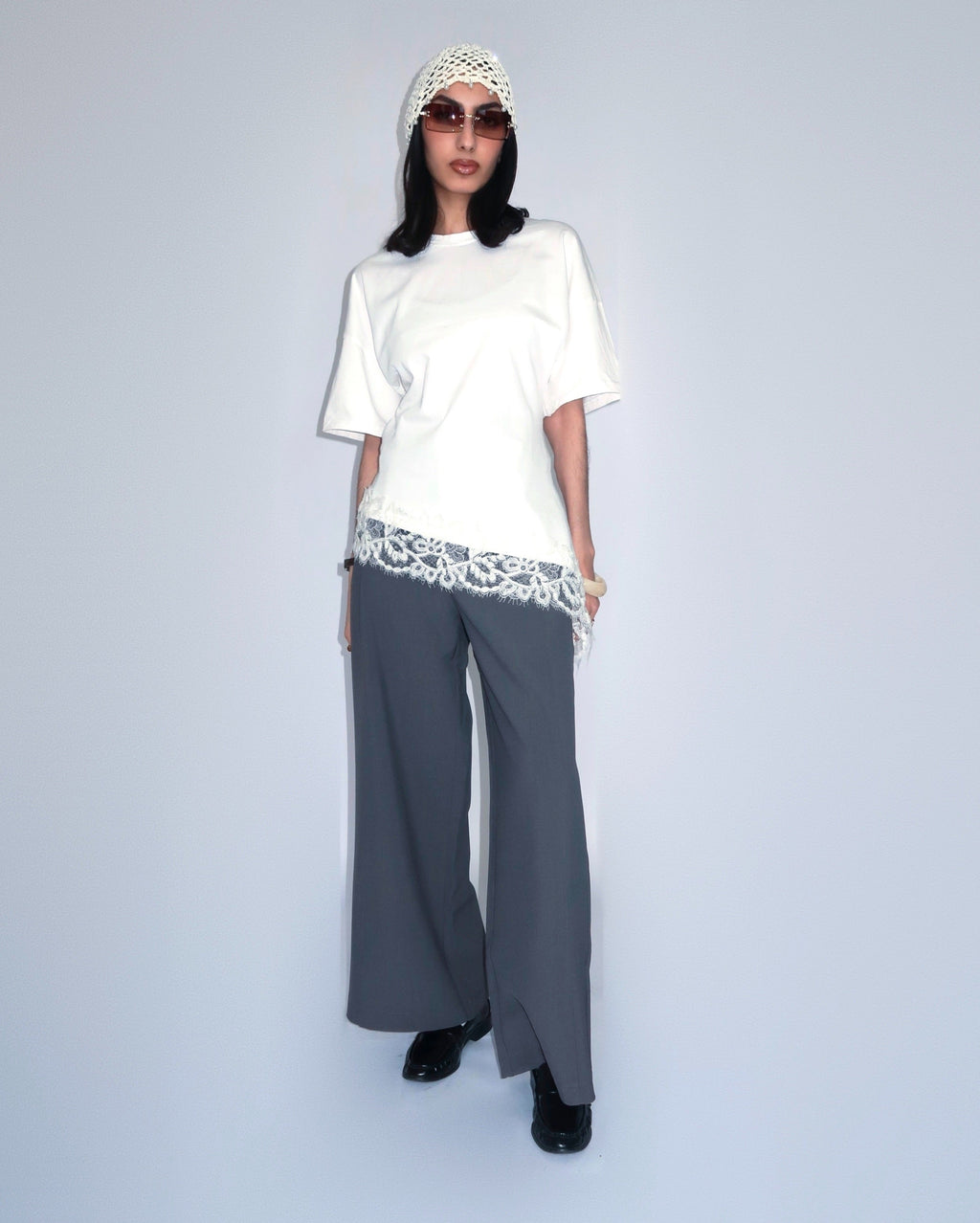 T-shirt avec Ourlet Asymétrique en Dentelle
