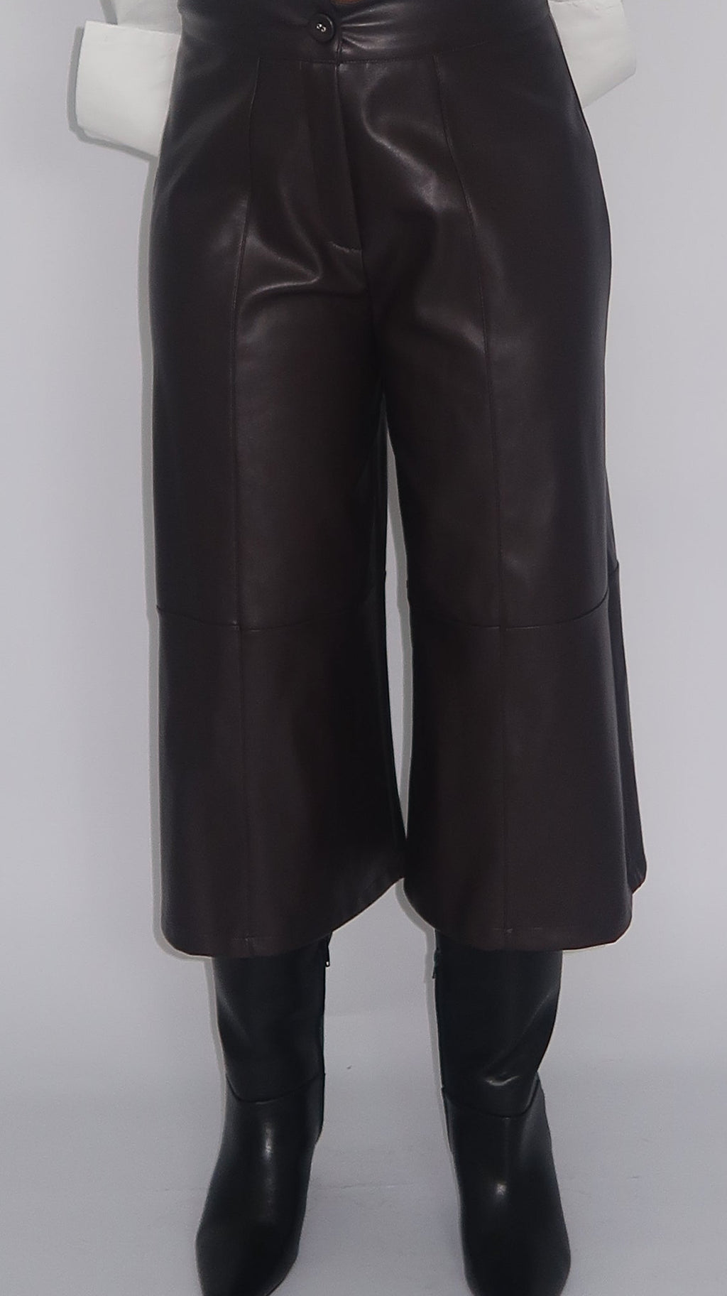 Pantacourt en Simili-Cuir Marron Foncé