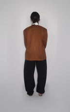 Veste en suédine camel – Coupe droite chic