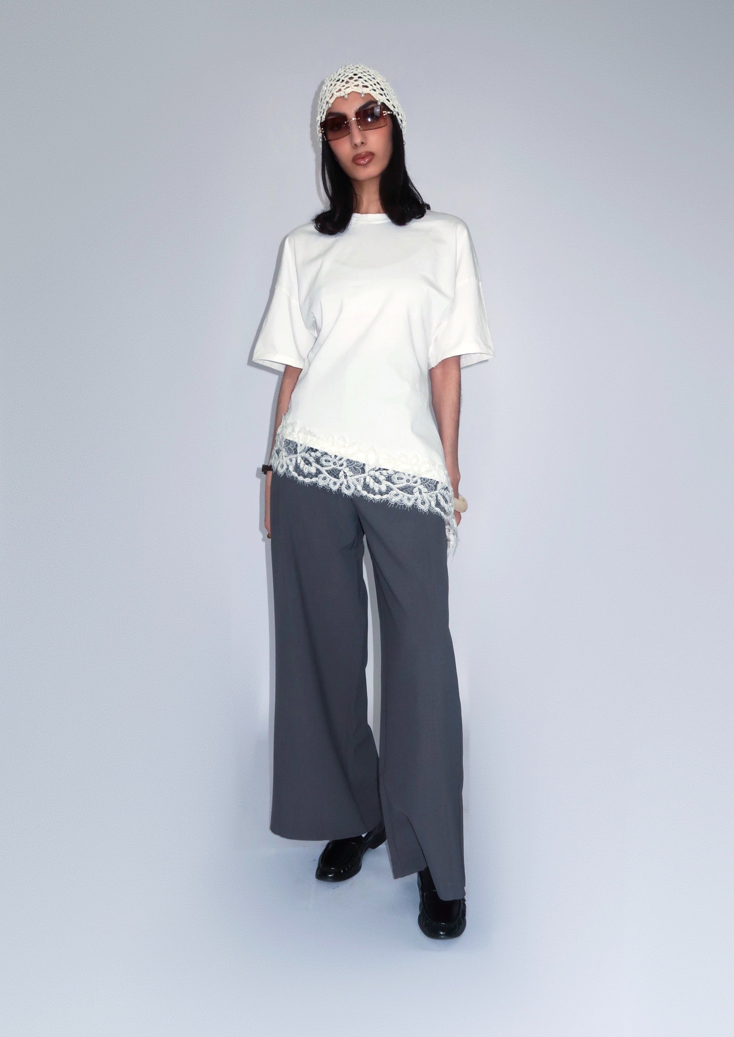 T-shirt avec Ourlet Asymétrique en Dentelle