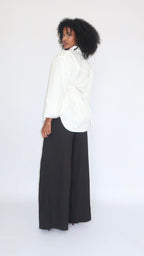 Chemise structurée avec épaulettes - Blanche