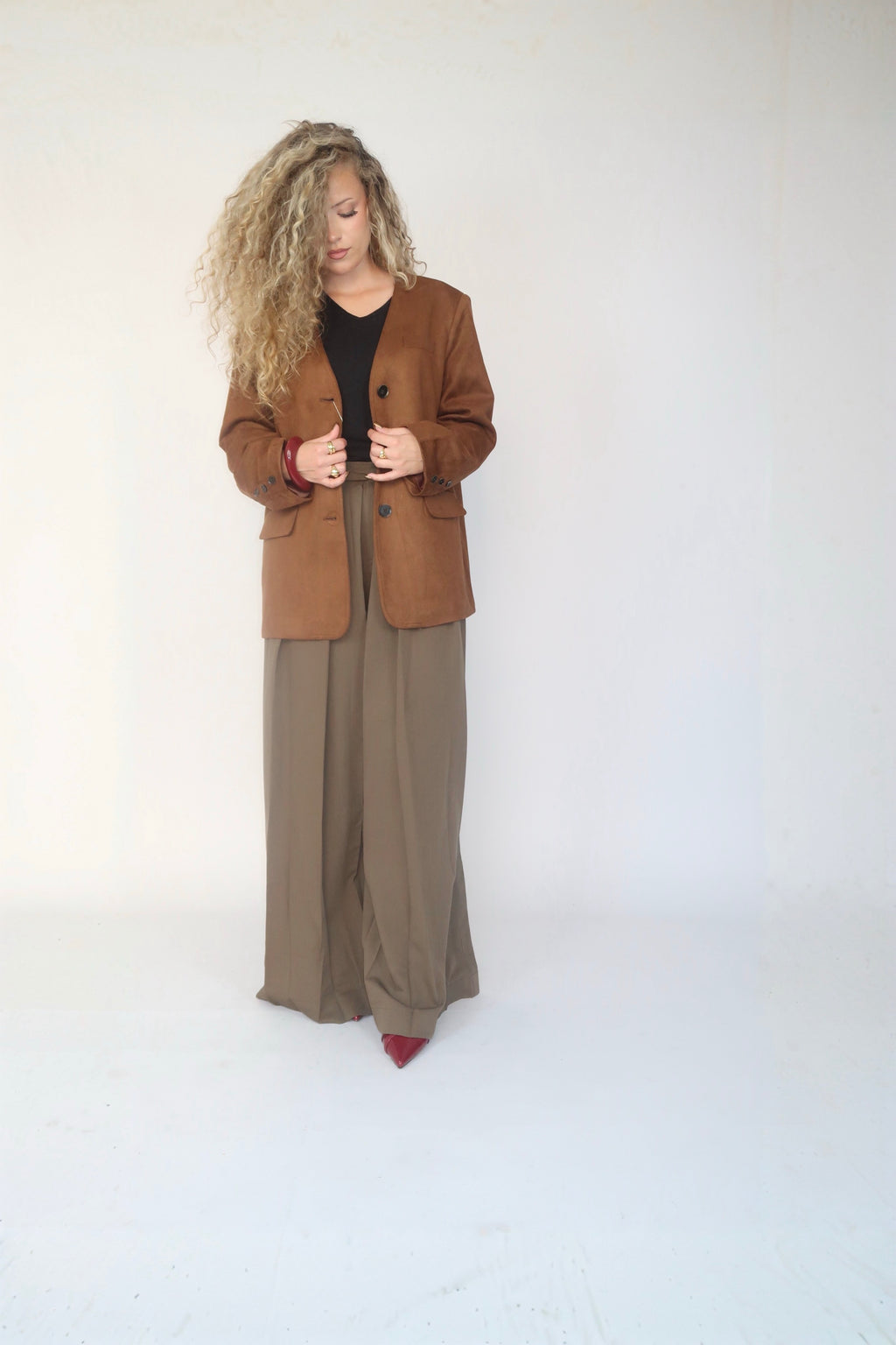 Veste en suédine camel – Coupe droite chic