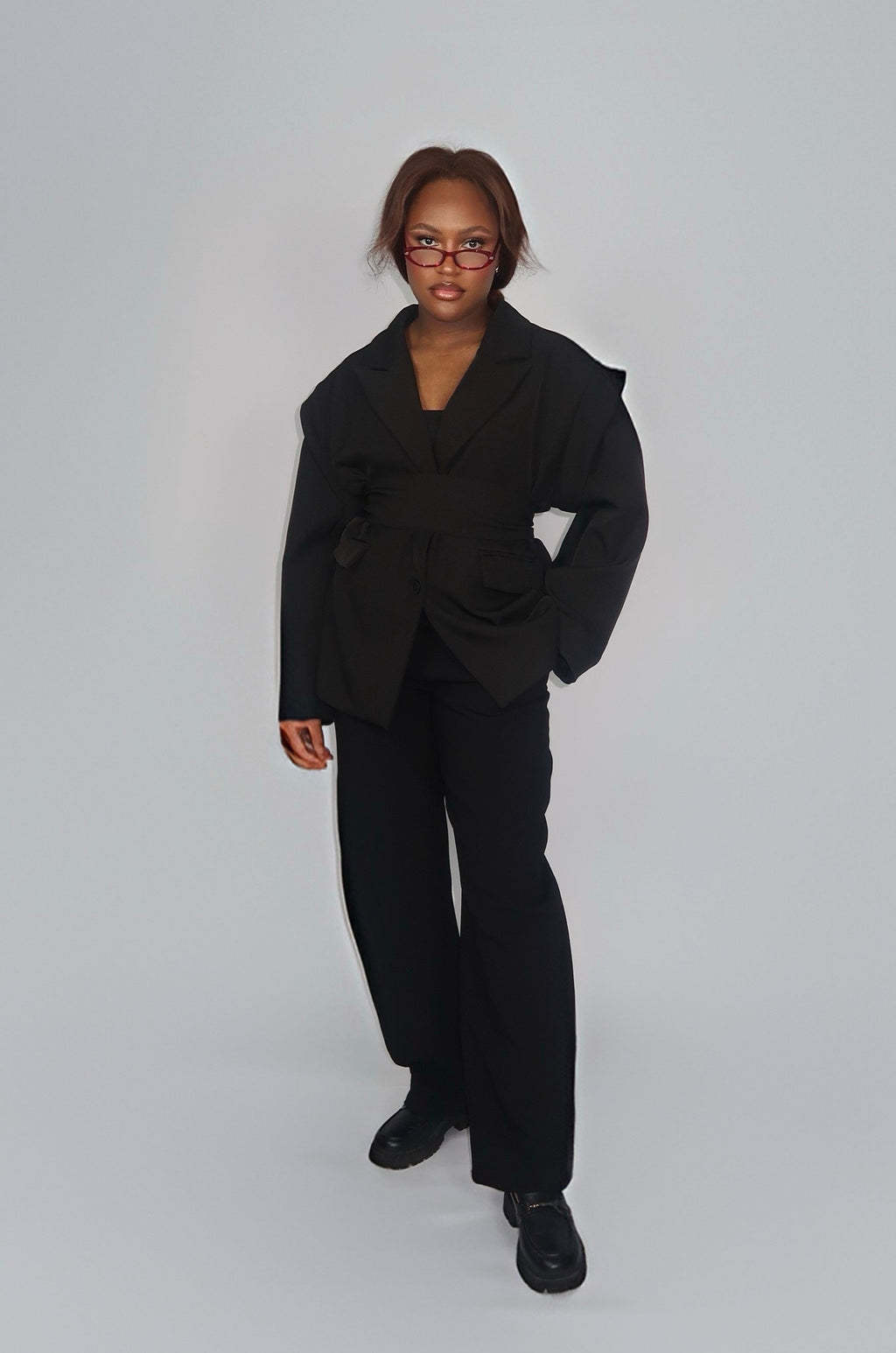 Blazer Noir Ajustable – Oversize ou Silhouette Cintrée