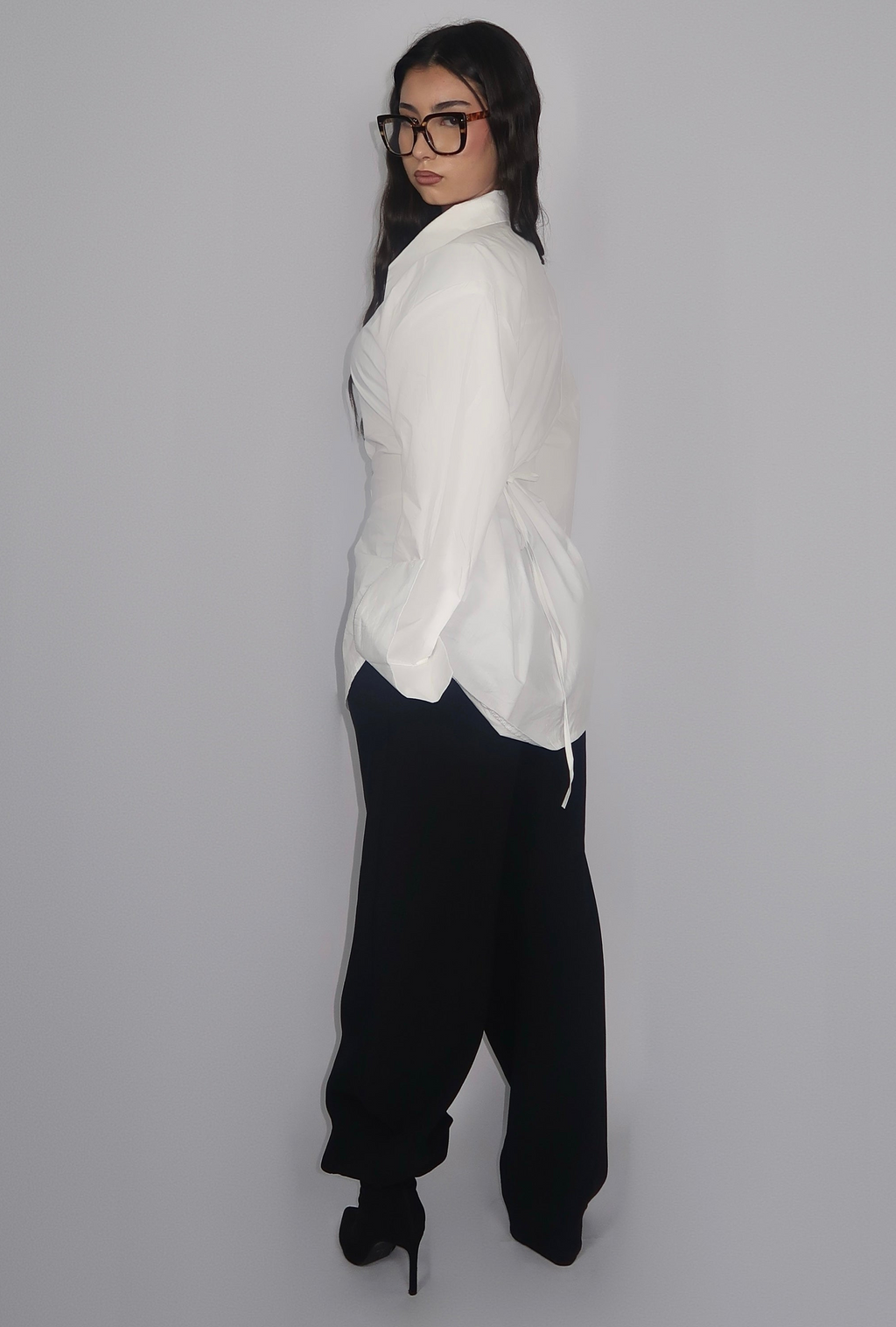 Chemise structurée avec épaulettes - Blanche