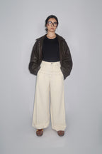 Jean Large à Détails Couture Contrastés